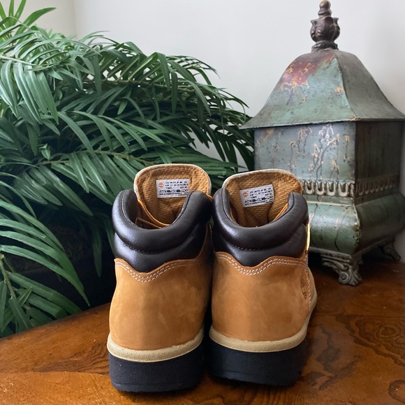 Timberland Field Boot Boy Mid Size 6M - Picture 6 of 9